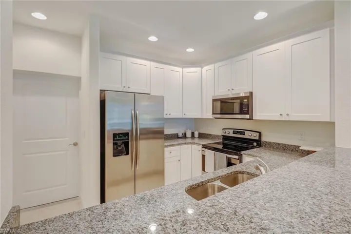 1808  William Reggie  RD, Cape Coral, FL 33914
