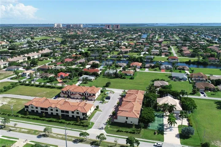 1808  William Reggie  RD, Cape Coral, FL 33914