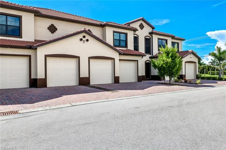 1808  William Reggie  RD, Cape Coral, FL 33914