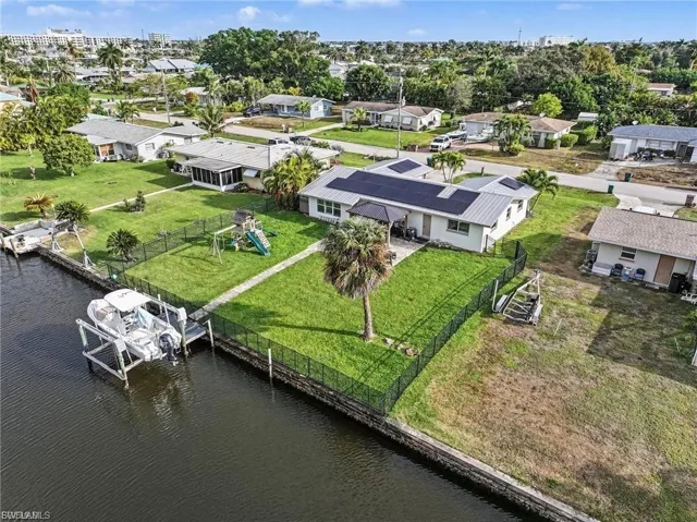 5220 Tower Dr, Cape Coral, Florida 33904