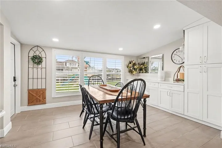 5220 Tower Dr, Cape Coral, Florida 33904