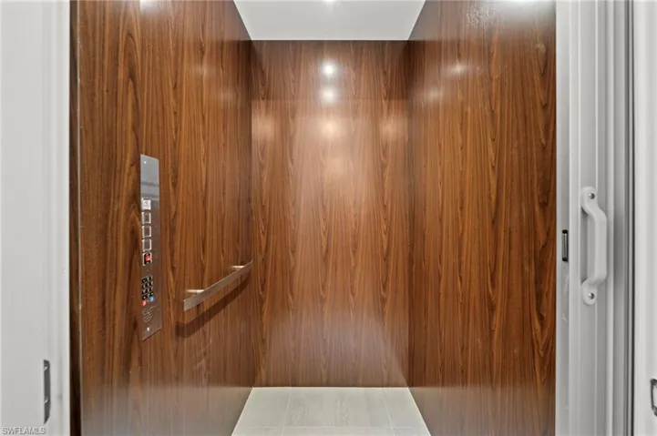 Private Elevator