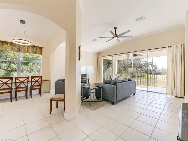 3000  Meandering  WAY, Fort Myers, FL 33905