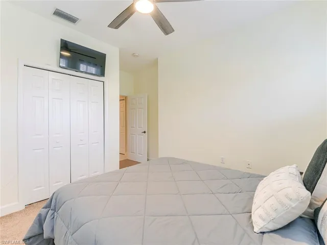 3000  Meandering  WAY, Fort Myers, FL 33905
