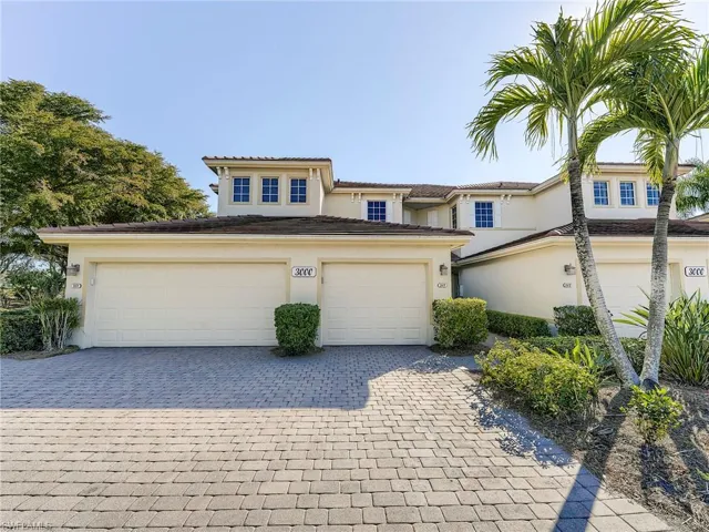 3000  Meandering  WAY, Fort Myers, FL 33905