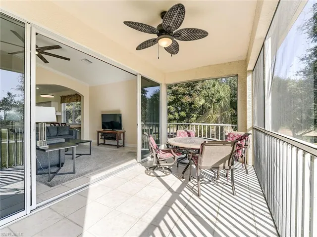 3000  Meandering  WAY, Fort Myers, FL 33905