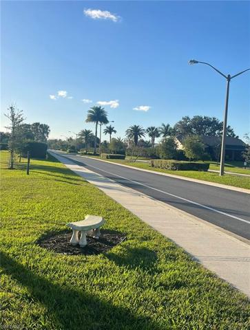Main road into Cross Creek Estates