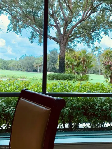 3910  Jasmine Lake  CIR, Naples, FL 34119