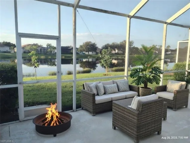 Virtually staged Lanai
