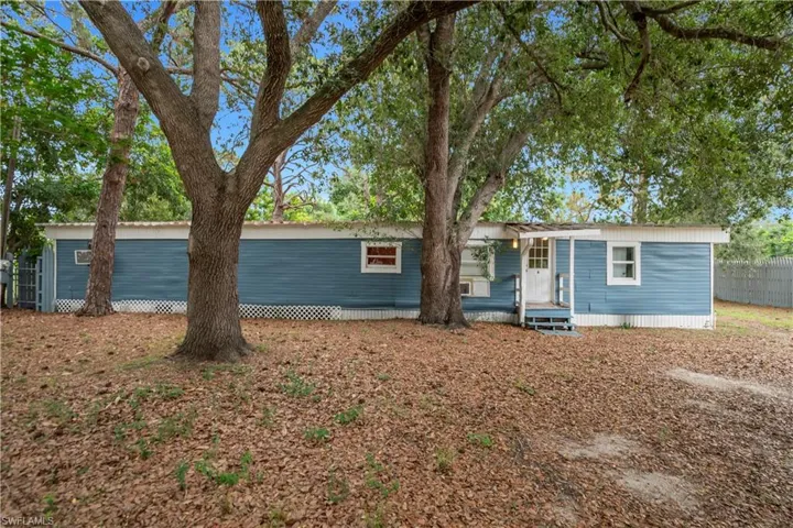 8239 Sevigny Dr, North Fort Myers, Florida 33917