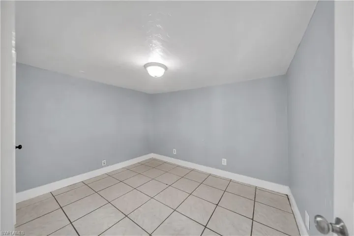 8239 Sevigny Dr, North Fort Myers, Florida 33917
