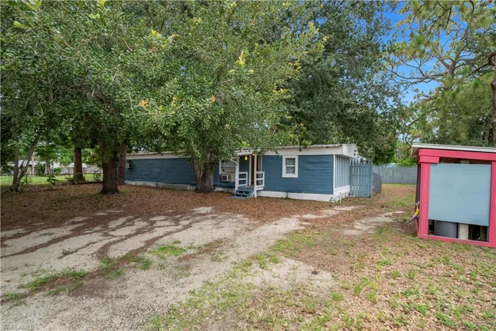 8239 Sevigny Dr, North Fort Myers, Florida 33917