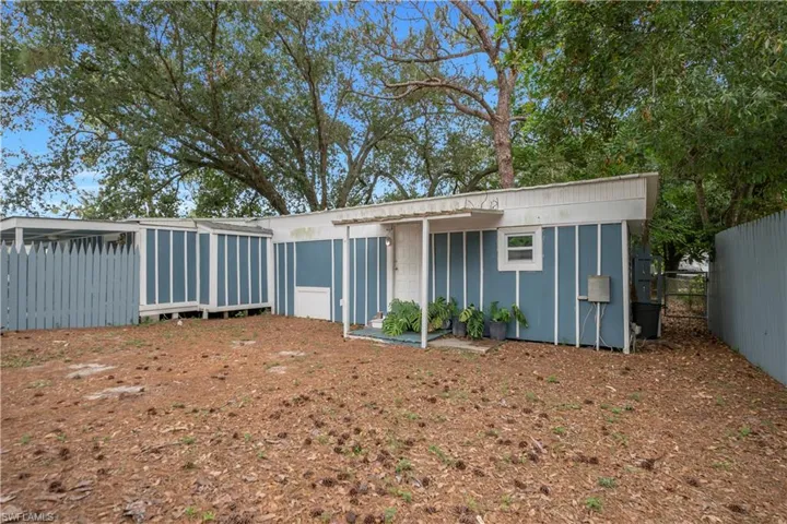 8239 Sevigny Dr, North Fort Myers, Florida 33917