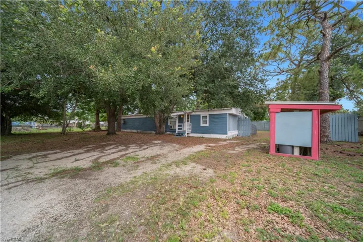 8239 Sevigny Dr, North Fort Myers, Florida 33917