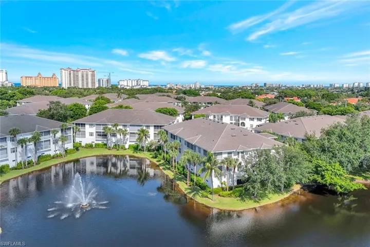 770  Bentwater  CIR, Naples, FL 34108