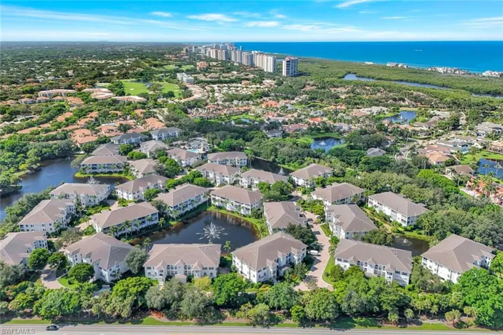 770  Bentwater  CIR, Naples, FL 34108