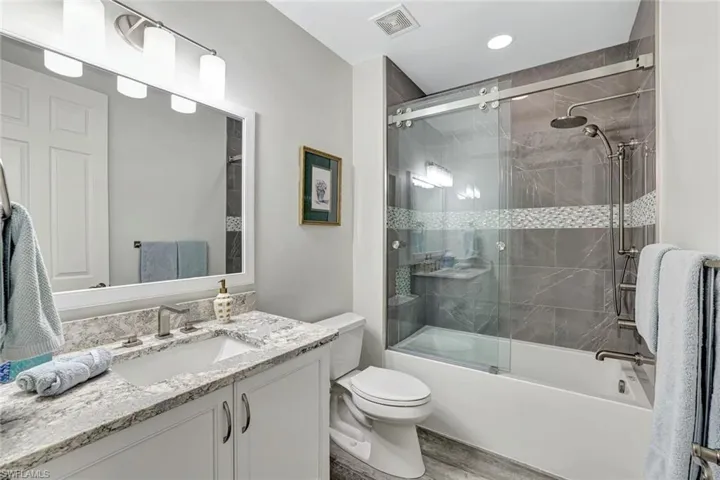 770  Bentwater  CIR, Naples, FL 34108