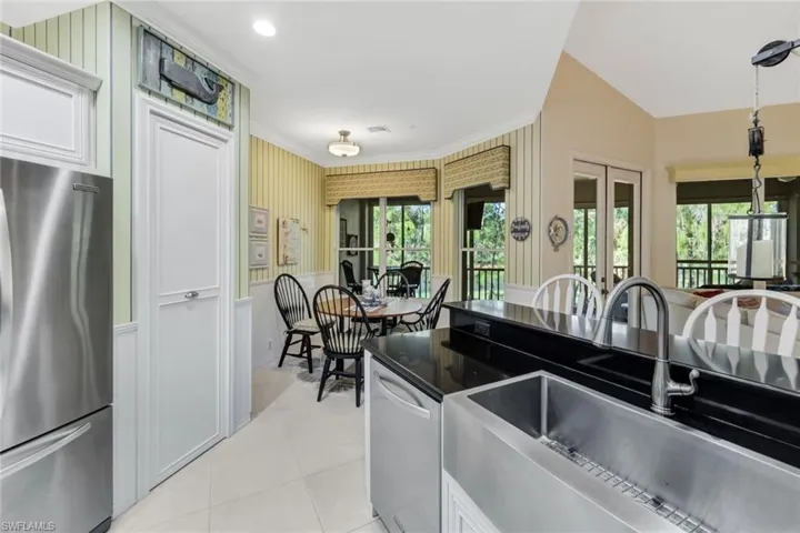 8265 Danbury Blvd 203, Naples, Florida 34120