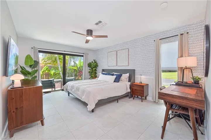 6386  Royal Woods  DR, Fort Myers, FL 33908