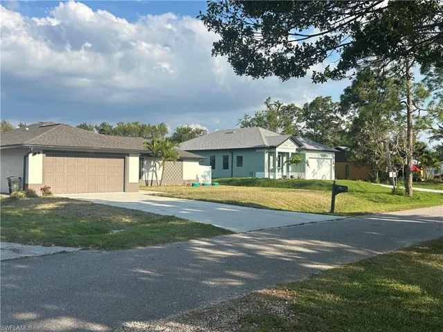 Neighborhood View