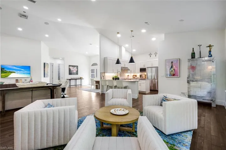 10831 Fieldfair Dr, Naples, Florida 34119
