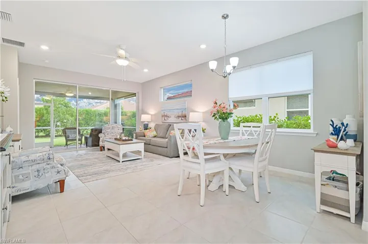 4201  Bloomfield  ST, Fort Myers, FL 33916