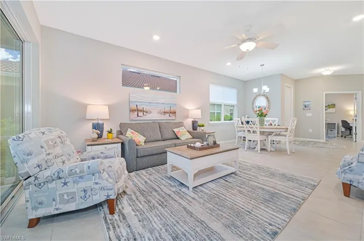 4201  Bloomfield  ST, Fort Myers, FL 33916