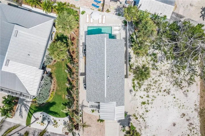 197 Madison Ct, Fort Myers Beach, Florida 33931