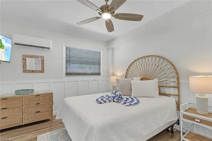197 Madison Ct, Fort Myers Beach, Florida 33931