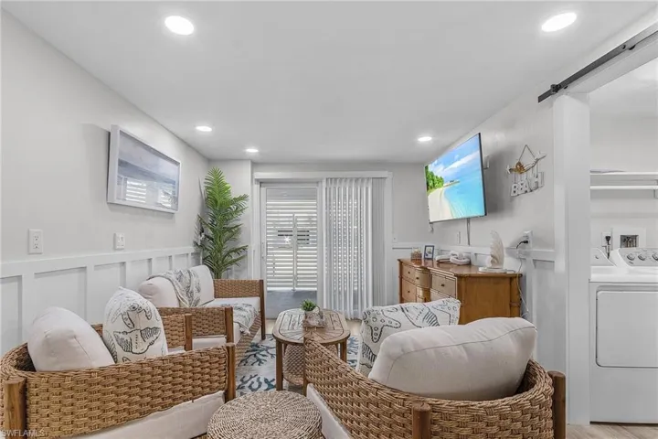 197 Madison Ct, Fort Myers Beach, Florida 33931