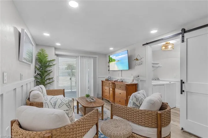 197 Madison Ct, Fort Myers Beach, Florida 33931