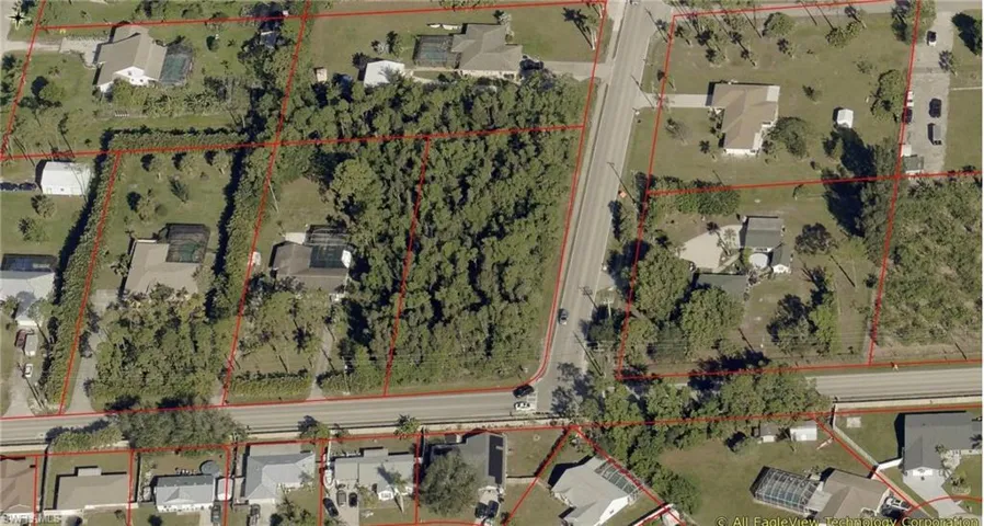 Map of property location with property boundaries highlighted