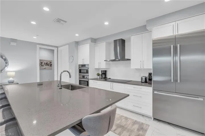 1115  Central  AVE, Naples, FL 34102
