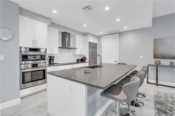 1115  Central  AVE, Naples, FL 34102