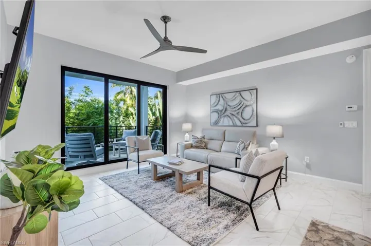 1115  Central  AVE, Naples, FL 34102