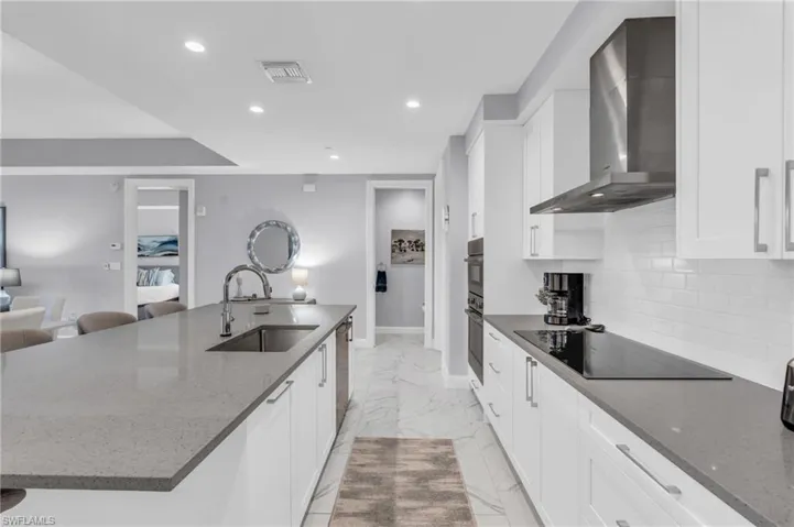 1115  Central  AVE, Naples, FL 34102