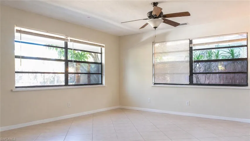 814 109th Ave N, Naples, Florida 34108