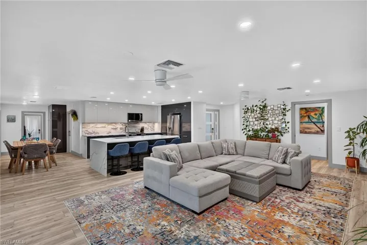 701 Santa Margerita Ln, Punta Gorda, Florida 33950