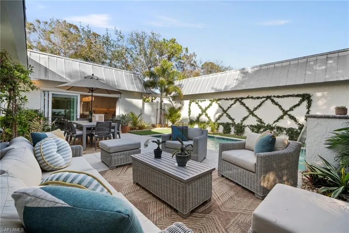 4826  West  BLVD, Naples, FL 34103