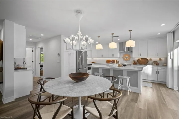 4826  West  BLVD, Naples, FL 34103