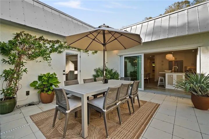 4826  West  BLVD, Naples, FL 34103