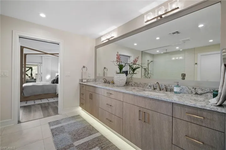 4826  West  BLVD, Naples, FL 34103