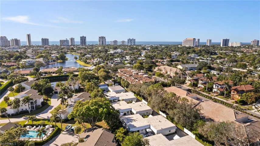 4826  West  BLVD, Naples, FL 34103
