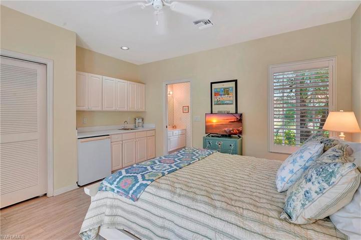 28638 Highgate DR, BONITA SPRINGS FL 34135