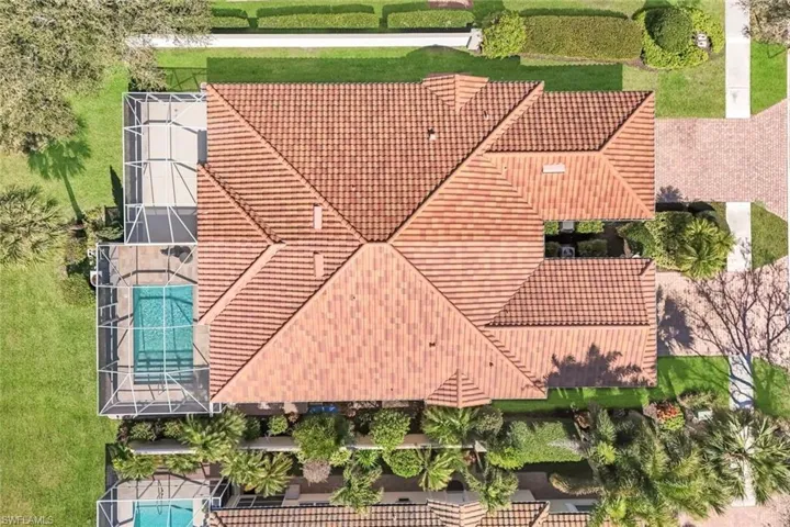 Aerial view of property and surrounding area