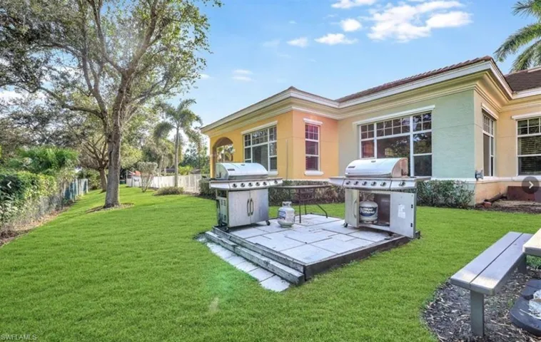 4430 Botanical Place Cir 303, Naples, Florida 34112
