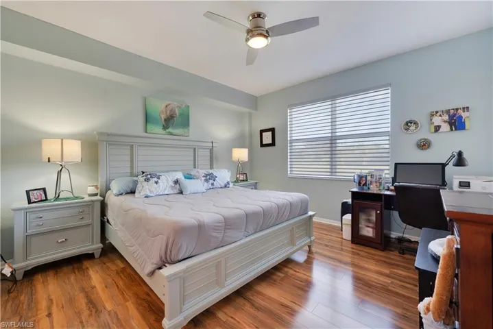 338 Newport Dr 1803, Naples, Florida 34114