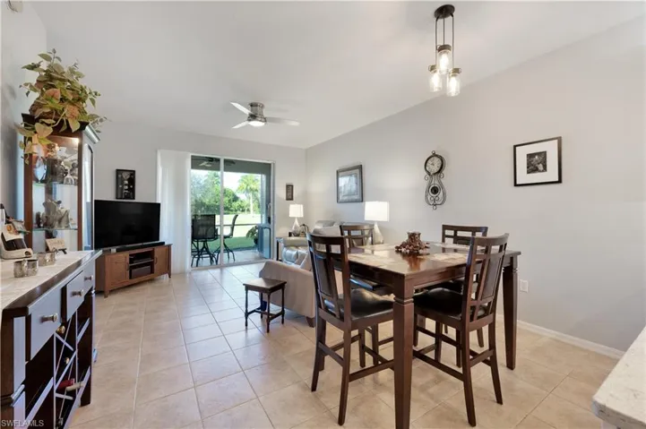 338 Newport Dr 1803, Naples, Florida 34114