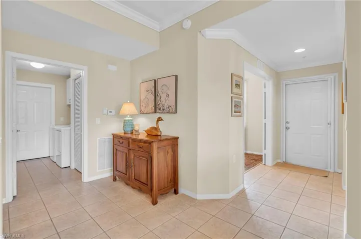 3445  Laurel Greens S LN, Naples, FL 34119