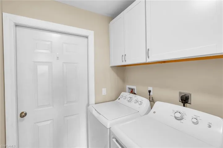 3445  Laurel Greens S LN, Naples, FL 34119
